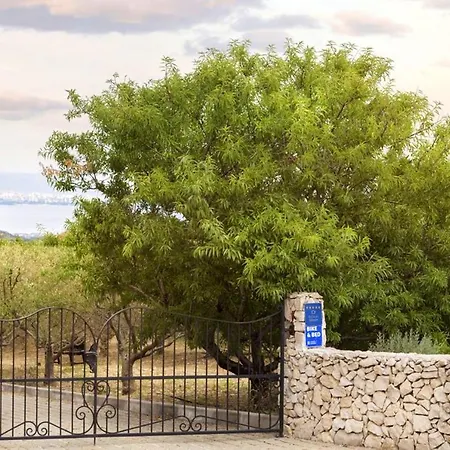Panoramic In Prgomet, Sea View And Private Pool فيلة
