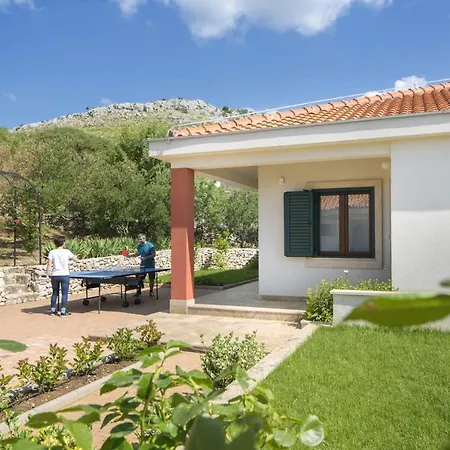 Villa Panoramic In Prgomet, Sea View And Private Pool Plano