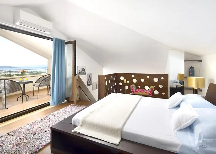 Panoramic In Prgomet, Sea View And Private Pool Villa