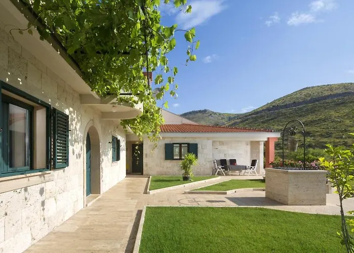 Villa Panoramic In Prgomet, Sea View And Private Pool *