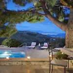 Panoramic In Prgomet, Sea View And Private Pool Villa *