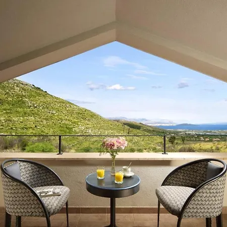 别墅 Panoramic In Prgomet, Sea View And Private Pool