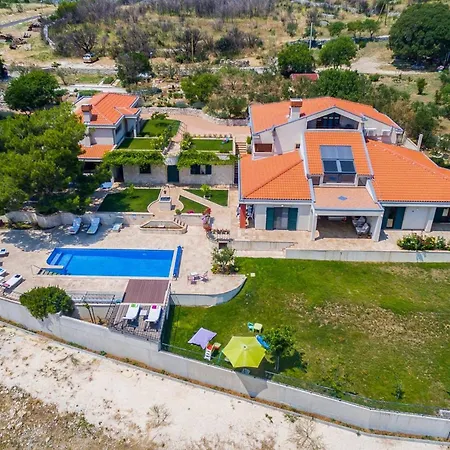 Panoramic In Prgomet, Sea View And Private Pool *